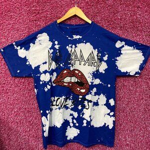 Def Leppard Love Bites Hysteria Graphic Tie Dye T-Shirt Medium